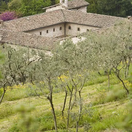 ホテル Park Ai Cappuccini グッビオ