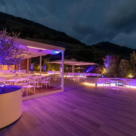 Park Ai Cappuccini 호텔 구비오