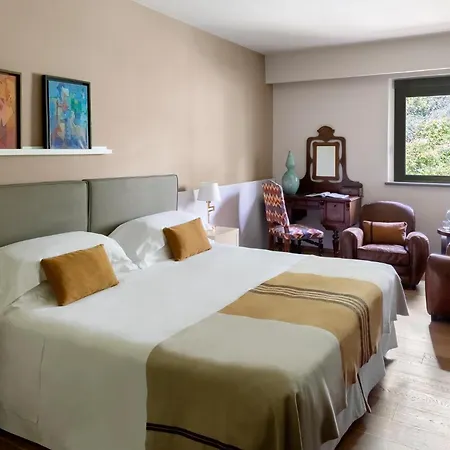 Park Ai Cappuccini 4* غوبيو