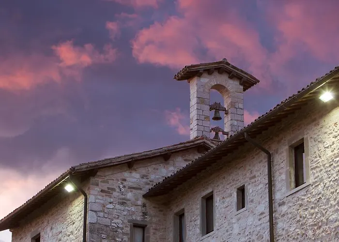 Park Ai Cappuccini Губбио